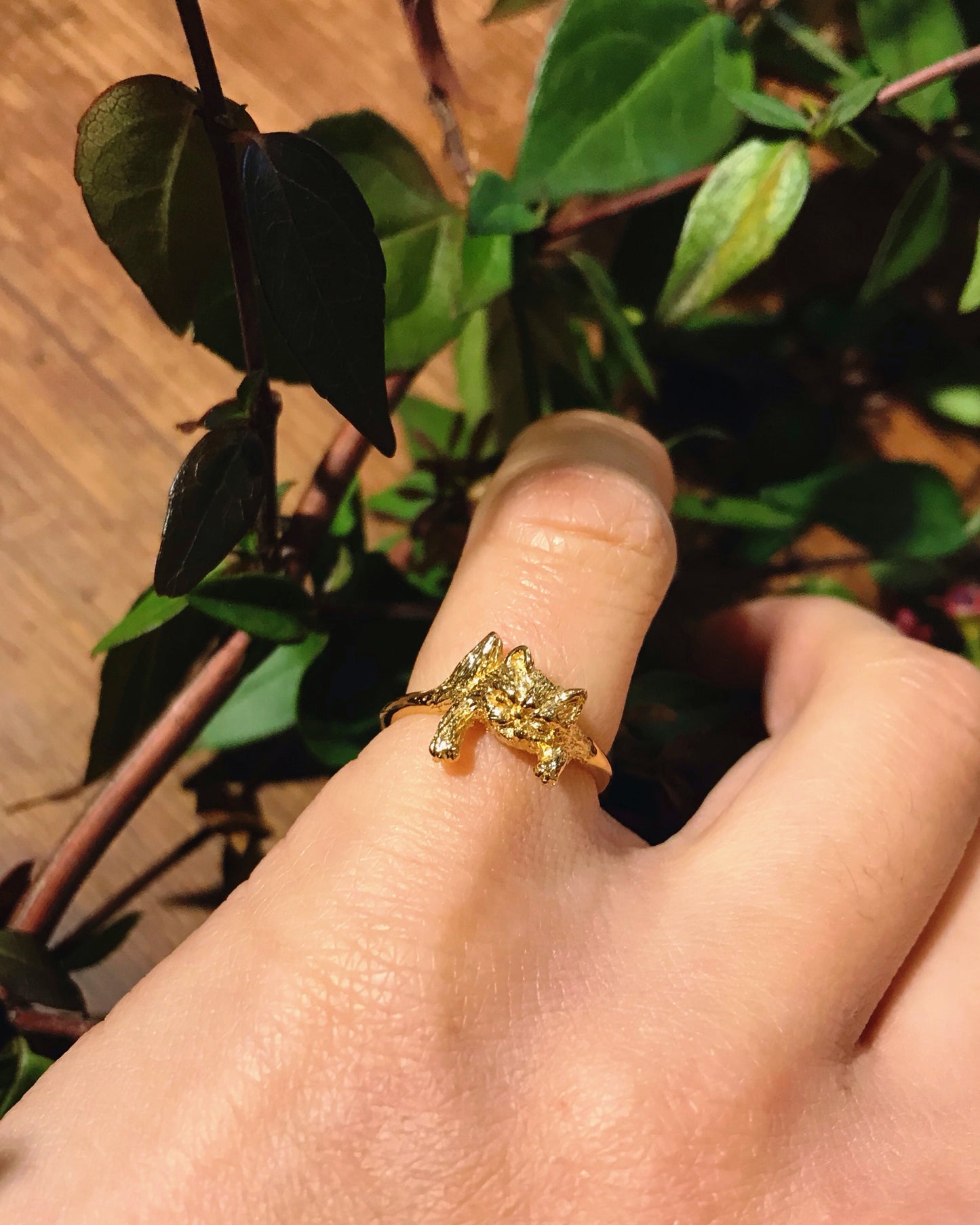 Cattiva cat ring/ gold