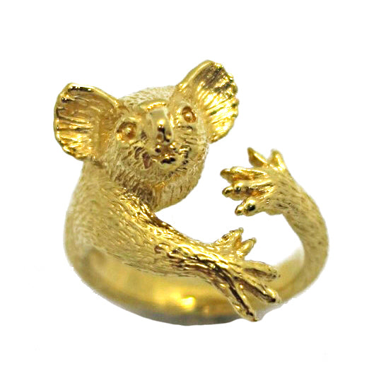 Hand-sculpted koala ring in 18K gold-plated silver, showing detailed texture and expressive face — artisanal animal jewelry by Fusako Koike Paris.
