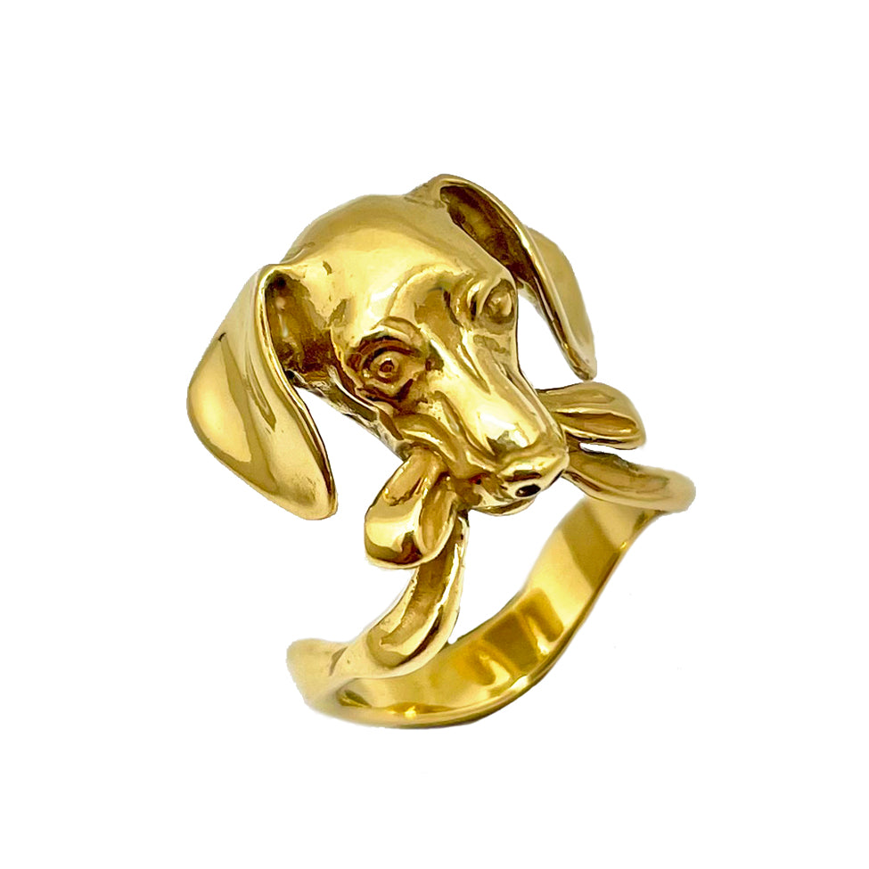 Hand-crafted dog ring in 18KGP silver — inspired by Weimaraner, Beagle, and Doberman breeds; elegant animal jewelry by Fusako Koike Paris.