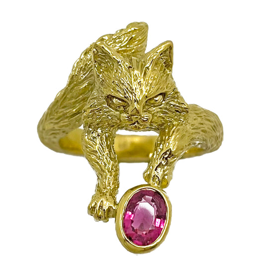 18K gold-plated sterling silver Maine Coon cat ring holding an oval-cut natural pink tourmaline