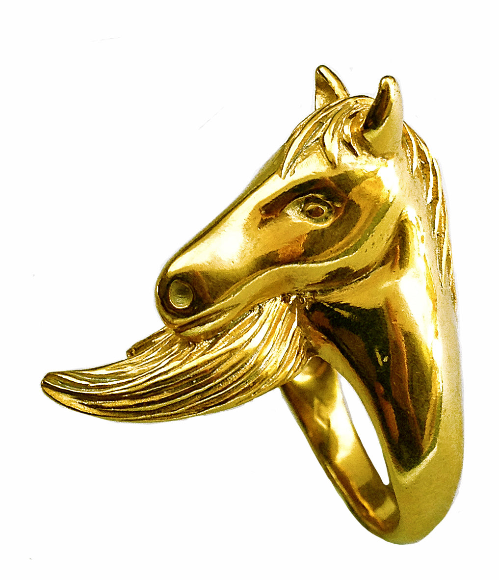 Sculptural horse motif ring with detailed mane and strong animal silhouette, hand-crafted in Paris as unisex art jewelry in 18K gold-plated sterling silver.