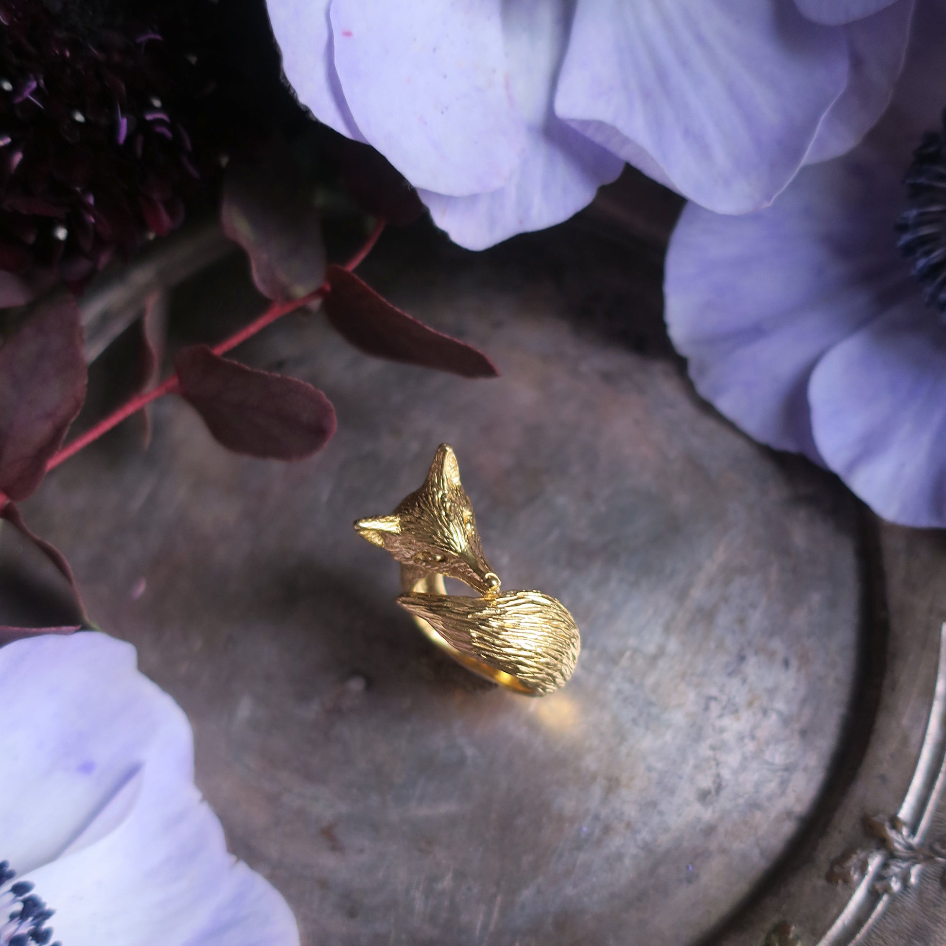 Artistic mood photo of the fox ring — poetic handmade animal jewelry from Montmartre atelier by Fusako Koike