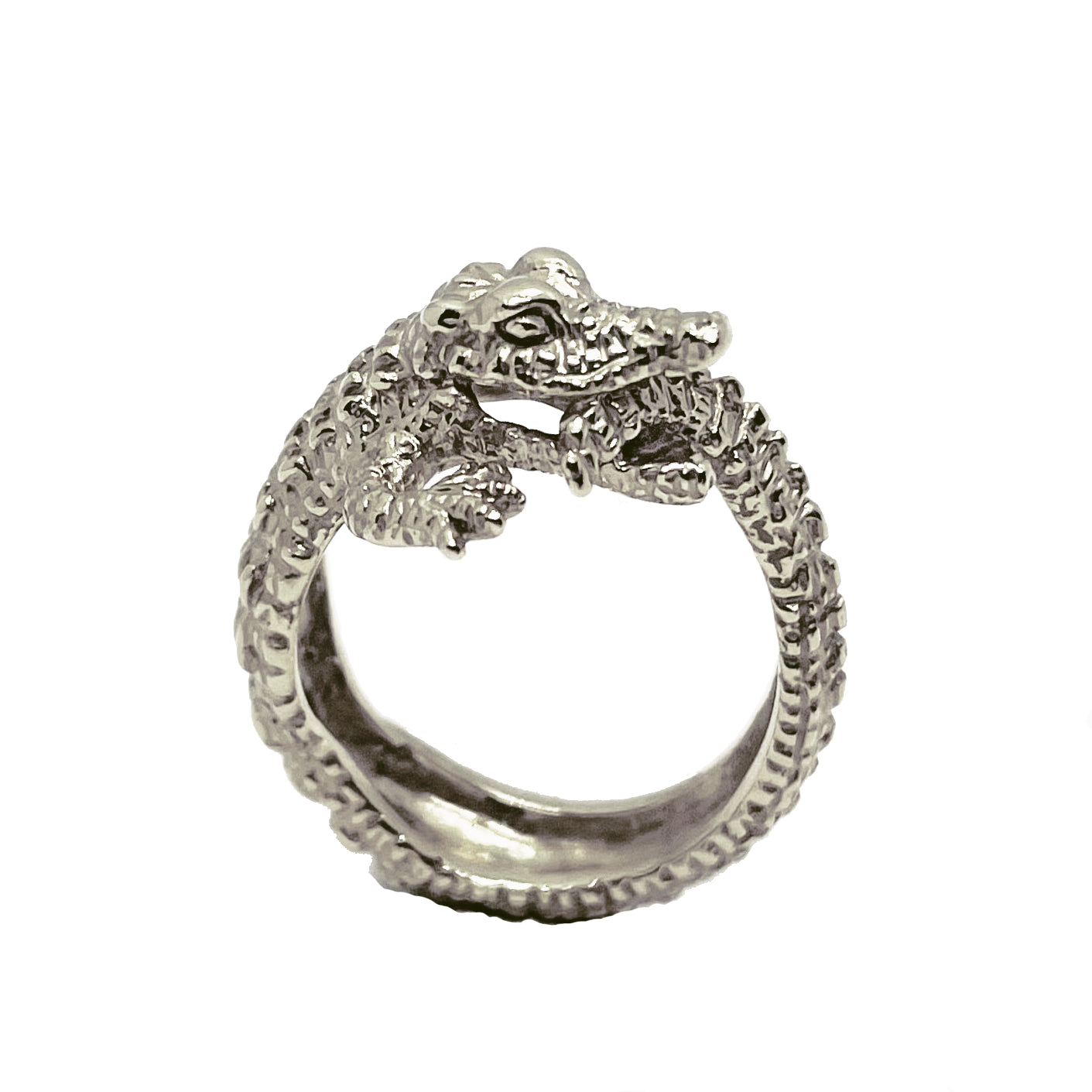 Hand-sculpted crocodile ring in solid silver — animal ring from Paris with detailed scales and expressive design.
