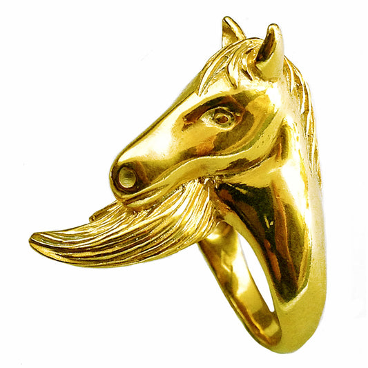 Sculptural horse motif ring with detailed tail and strong animal silhouette, in 18K gold-plated sterling silver.