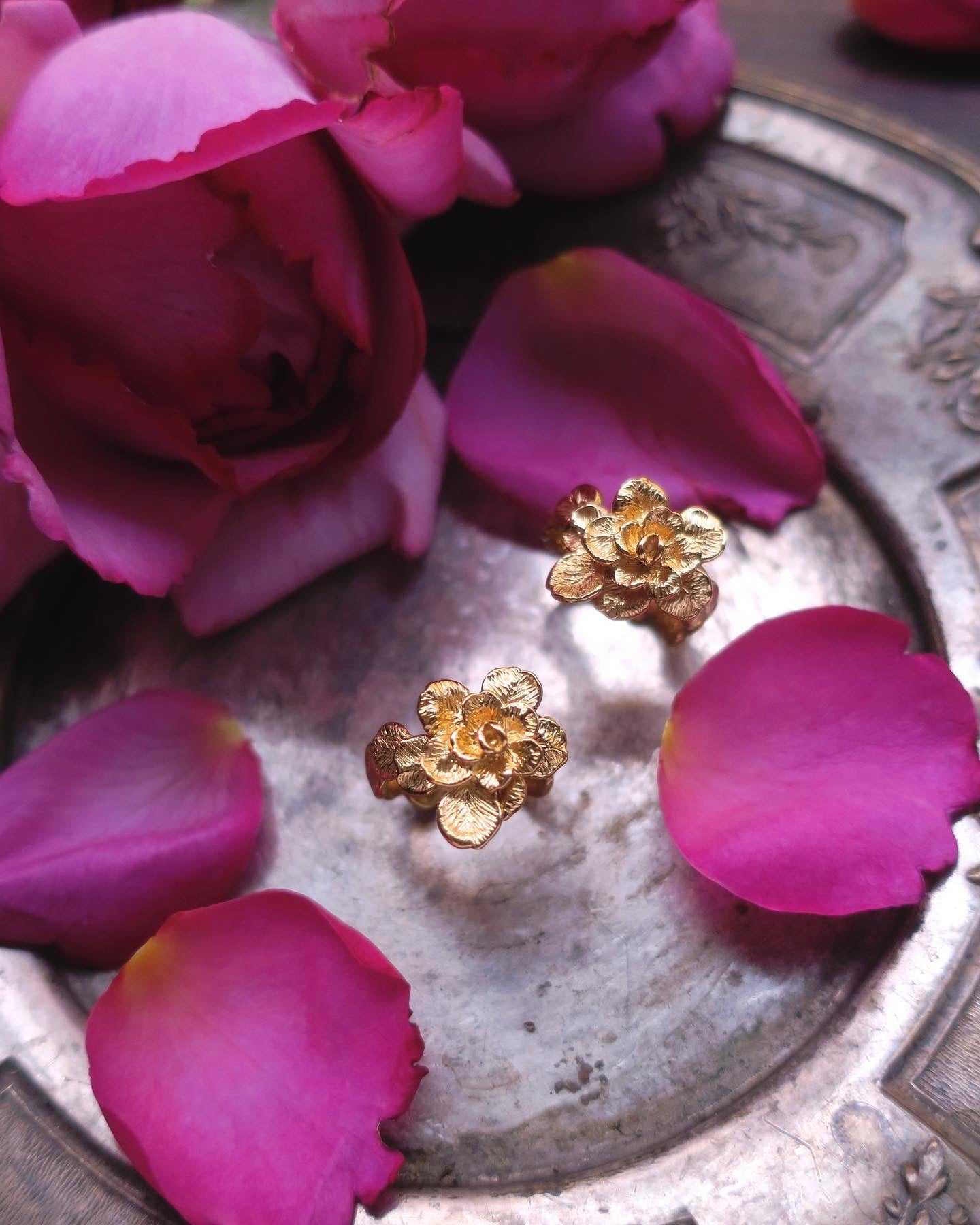 "La vanité" ring / gold