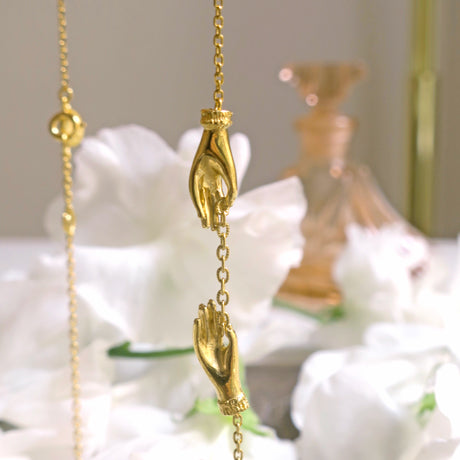 "Les mains"  necklace/ gold