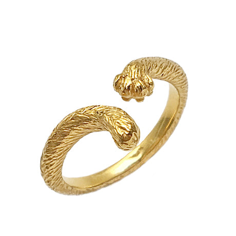Gold cat tail ring in 18K gold-plated sterling silver, featuring hand-carved fur texture and a hidden paw pad detail on the inner side. Artisan-crafted animal-inspired jewelry made in Paris.